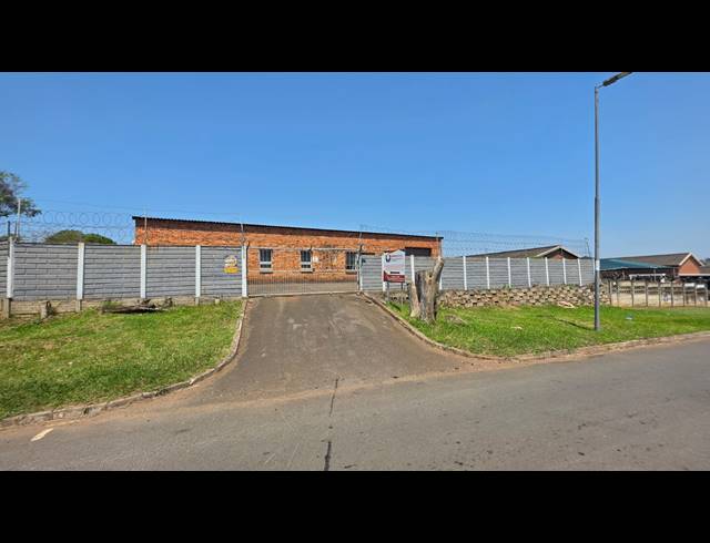 190M² WORKSHOP TO LET IN EMPANGENI RAIL